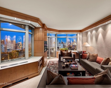188 E 64th St - Photo Thumbnail 1
