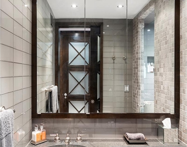 188 E 64th St - Photo Thumbnail 7