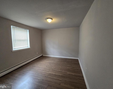5302 Duffield Street - Photo Thumbnail 6