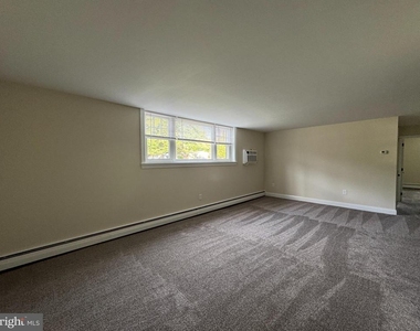 804 Vaughn Road - Photo Thumbnail 4