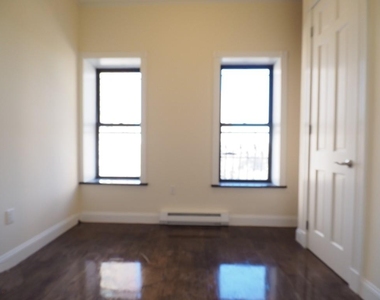 East 106th Street - Photo Thumbnail 1