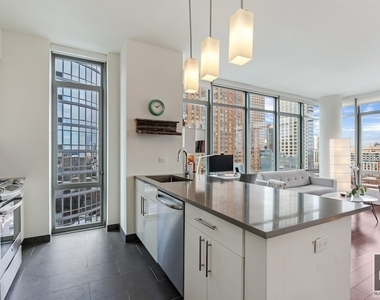 Fleet Place - Photo Thumbnail 3
