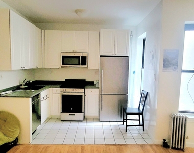 East 80 Street - Photo Thumbnail 1