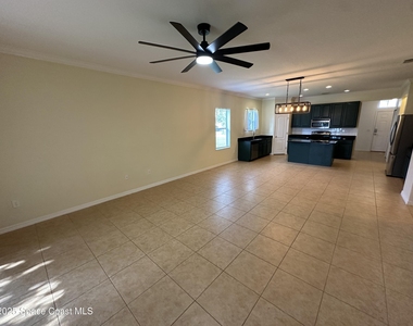 3995 Aria Drive - Photo Thumbnail 8