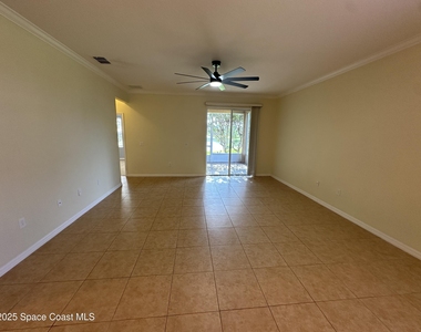 3995 Aria Drive - Photo Thumbnail 7