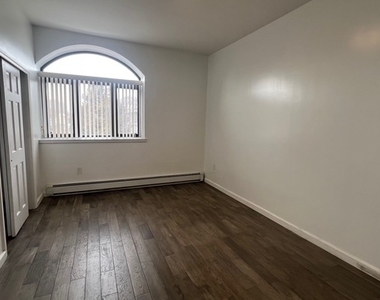 1695 Albany Avenue - Photo Thumbnail 8