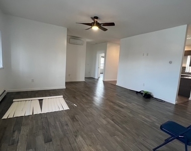 1695 Albany Avenue - Photo Thumbnail 3