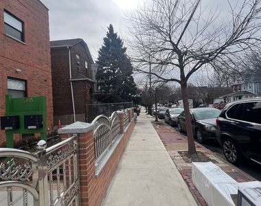 1695 Albany Avenue - Photo Thumbnail 24