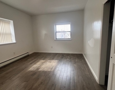 1695 Albany Avenue - Photo Thumbnail 9