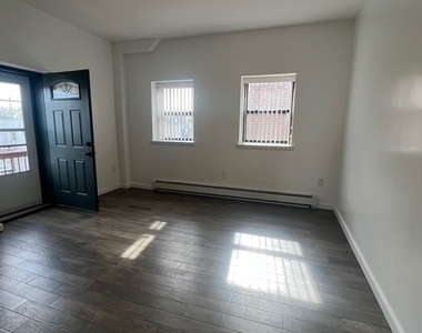 1695 Albany Avenue - Photo Thumbnail 7