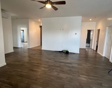 1695 Albany Avenue - Photo Thumbnail 5