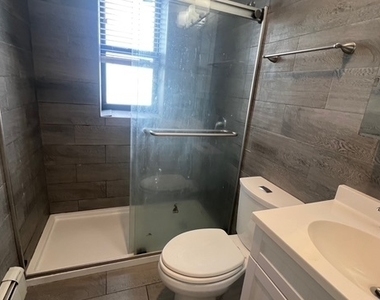 1695 Albany Avenue - Photo Thumbnail 18