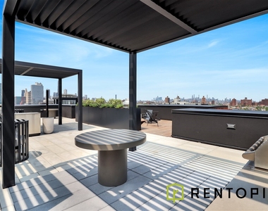 1010 Pacific Street - Photo Thumbnail 4