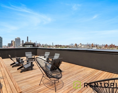 1010 Pacific Street - Photo Thumbnail 5