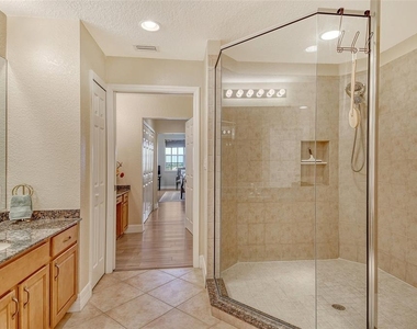 5100 Jessie Harbor Drive - Photo Thumbnail 32