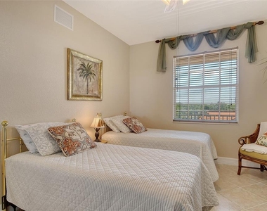 5100 Jessie Harbor Drive - Photo Thumbnail 34