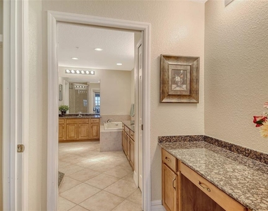5100 Jessie Harbor Drive - Photo Thumbnail 29