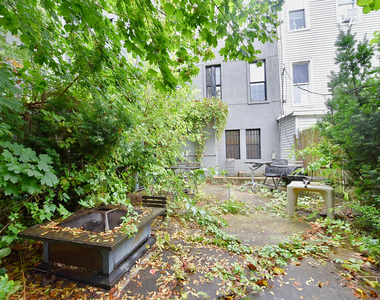 1277 Jefferson Avenue #1 - Photo Thumbnail 2