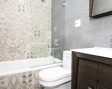 1277 Jefferson Avenue #1 - Photo Thumbnail 9
