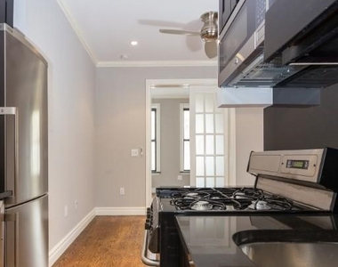 309 East 8th Street - Photo Thumbnail 1