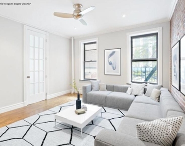 East 18th Street - Photo Thumbnail 0