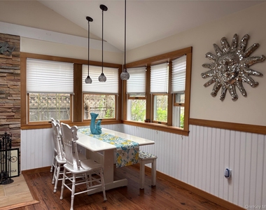 177 Wilmot - Photo Thumbnail 3