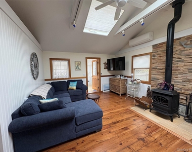 177 Wilmot - Photo Thumbnail 5