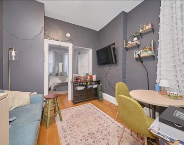 423 E 81st Street - Photo Thumbnail 7