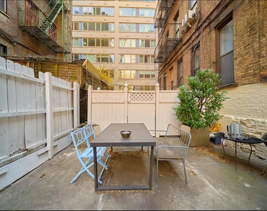 423 E 81st Street - Photo Thumbnail 0