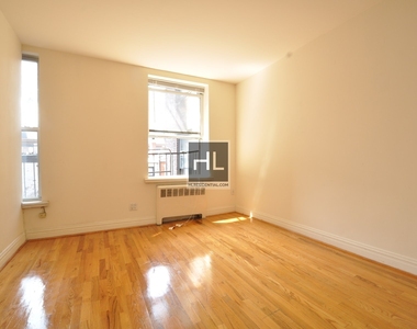 East 27th Street - Photo Thumbnail 0