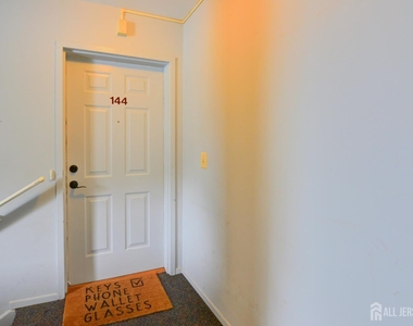 144 Keswick Drive - Photo Thumbnail 1