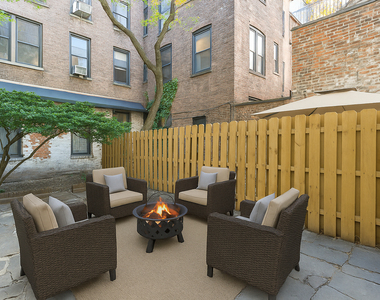 240 West 20th Street - Photo Thumbnail 0