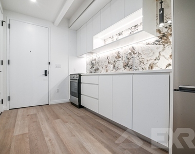 957 Atlantic Avenue - Photo Thumbnail 1