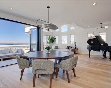 1712 Manhattan Avenue - Photo Thumbnail 33