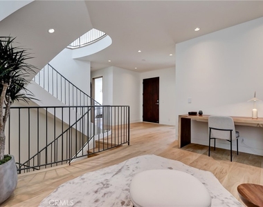 1712 Manhattan Avenue - Photo Thumbnail 57