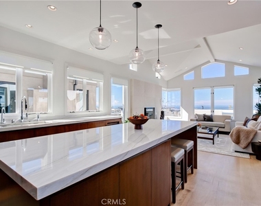 1712 Manhattan Avenue - Photo Thumbnail 31