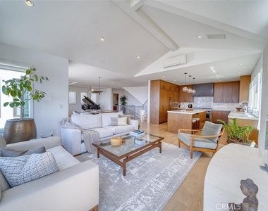 1712 Manhattan Avenue - Photo Thumbnail 12
