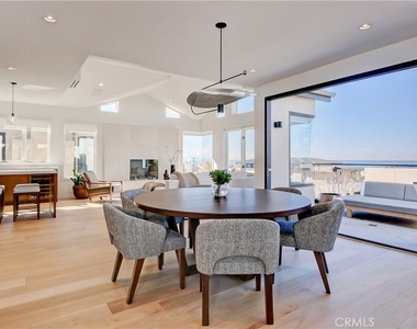 1712 Manhattan Avenue - Photo Thumbnail 2