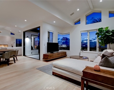 1712 Manhattan Avenue - Photo Thumbnail 46