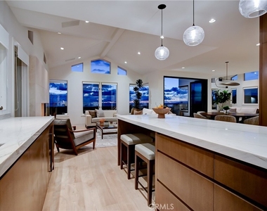 1712 Manhattan Avenue - Photo Thumbnail 43