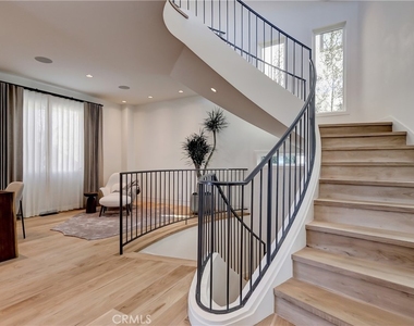 1712 Manhattan Avenue - Photo Thumbnail 55
