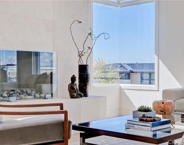 1712 Manhattan Avenue - Photo Thumbnail 58