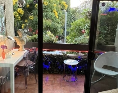 950 N Kings Road - Photo Thumbnail 23