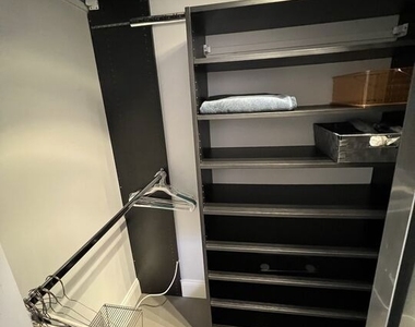 950 N Kings Road - Photo Thumbnail 48