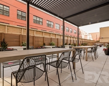 957 Atlantic Avenue - Photo Thumbnail 9