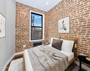 228 Eighth Ave - Photo Thumbnail 7