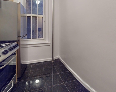 1 Jane Street - Photo Thumbnail 3
