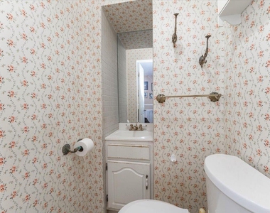 1262 Webster Street - Photo Thumbnail 9