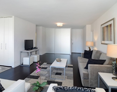 401 E 34th St - Photo Thumbnail 20
