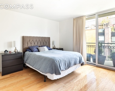 52 Dean Street - Photo Thumbnail 2
